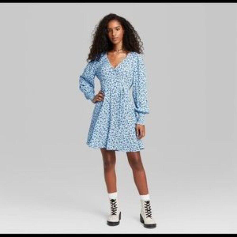 Wild Fable Blue Floral Wrap Style Dress Long Sleeve Ditsy Floral Size M